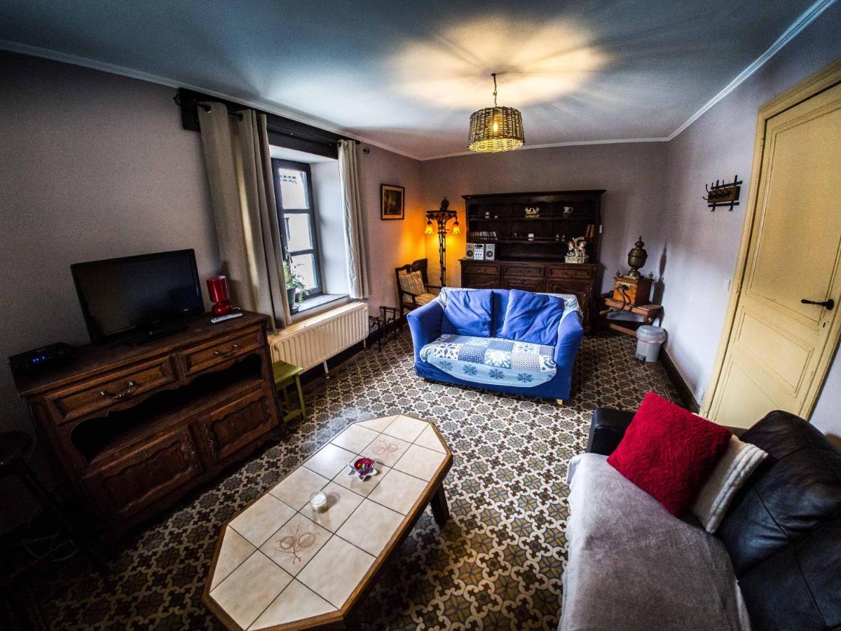B&B Aux 10 Clefs Дюрби Екстериор снимка