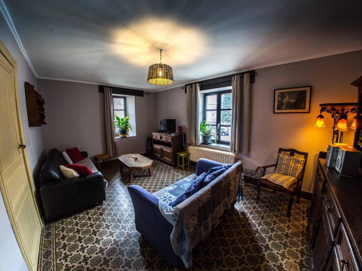 B&B Aux 10 Clefs Дюрби Екстериор снимка