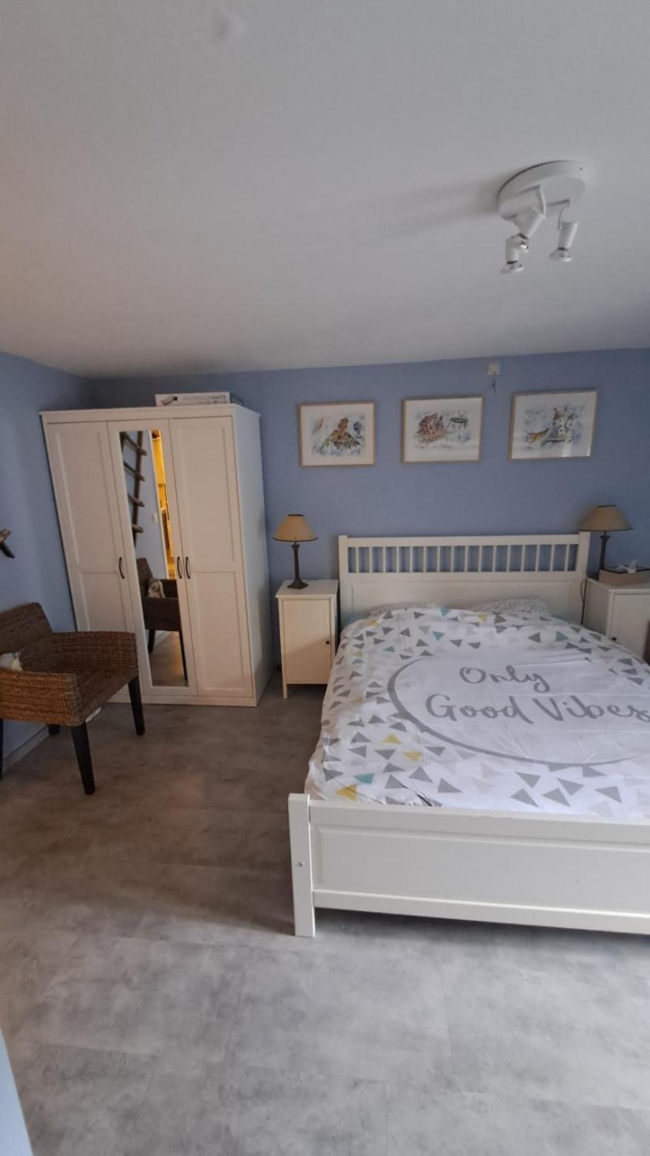 B&B Aux 10 Clefs Дюрби Екстериор снимка
