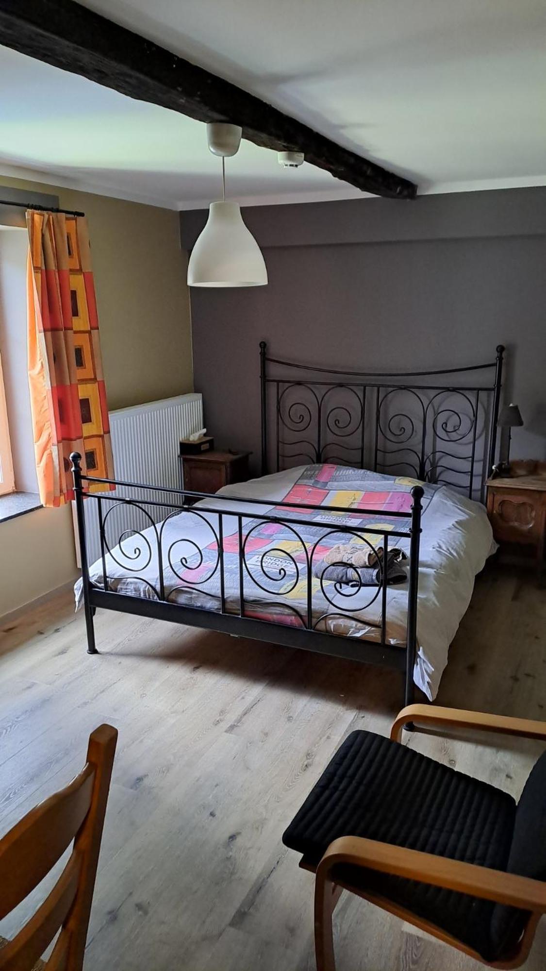 B&B Aux 10 Clefs Дюрби Екстериор снимка