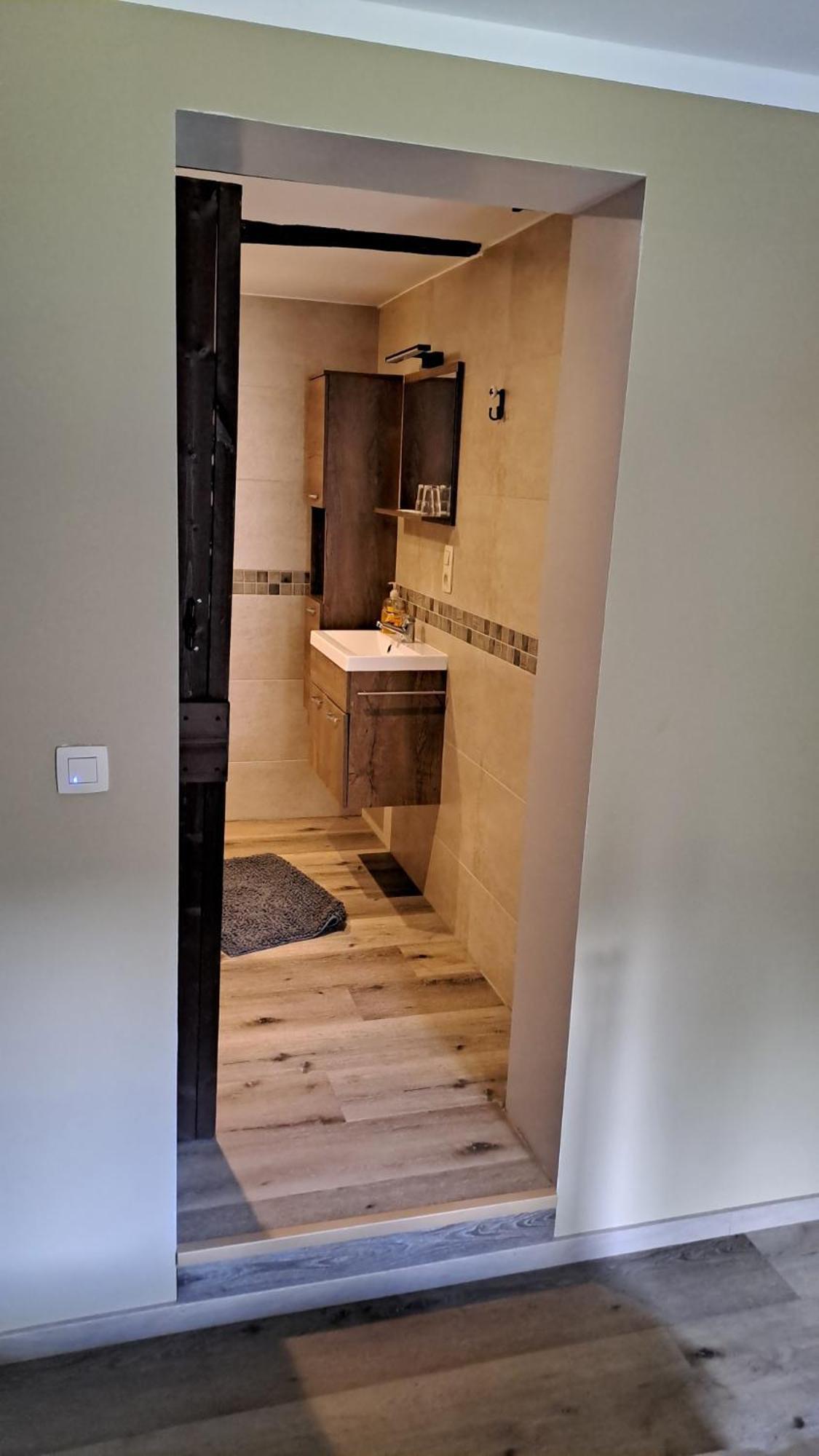 B&B Aux 10 Clefs Дюрби Екстериор снимка