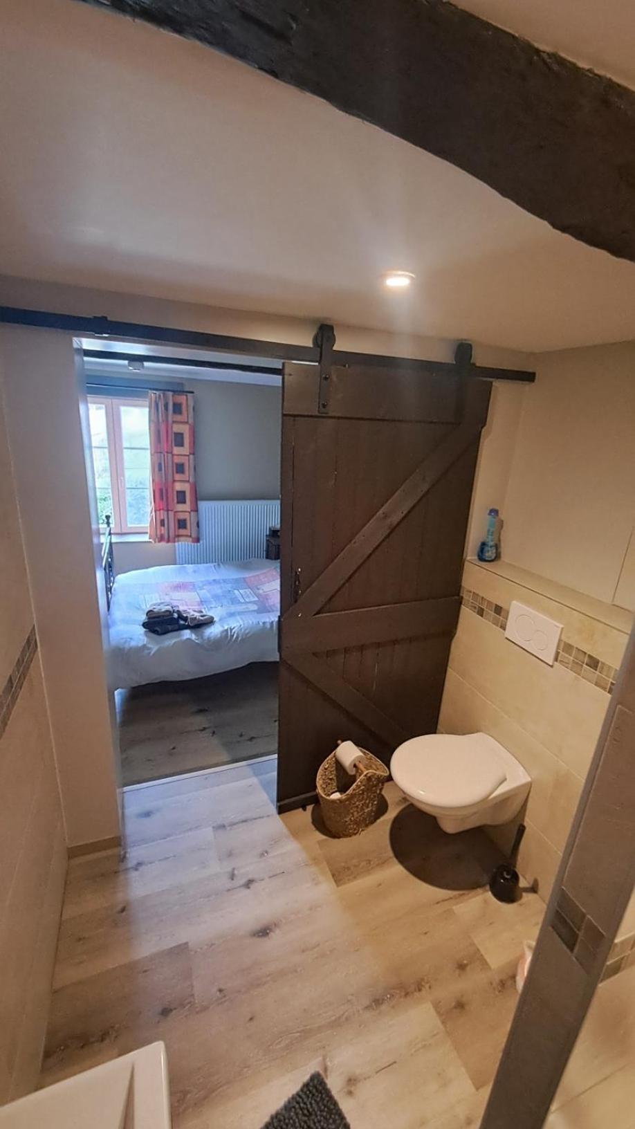 B&B Aux 10 Clefs Дюрби Екстериор снимка