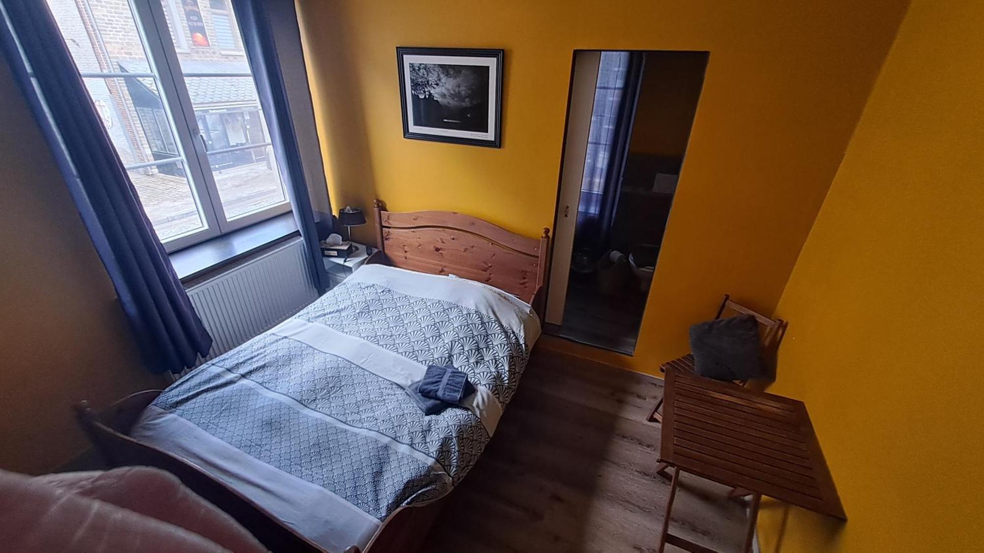 B&B Aux 10 Clefs Дюрби Екстериор снимка